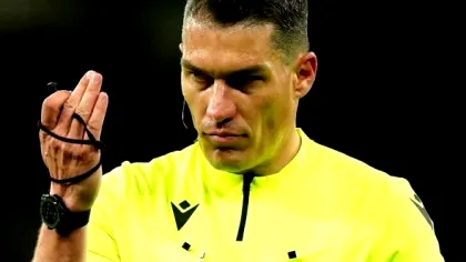 Mentre gli italiani Istvan Kovacs chiamavano dopo che l'UEFA lo passava ...