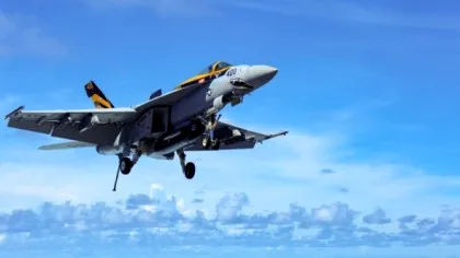 Gli Stati Uniti hanno perso un aereo di 60 milioni di dollari in mare ...