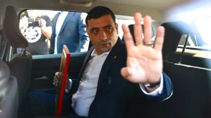 Video George Simion è scappato dalla telecamera ai giornalisti dopo il dibattito ...