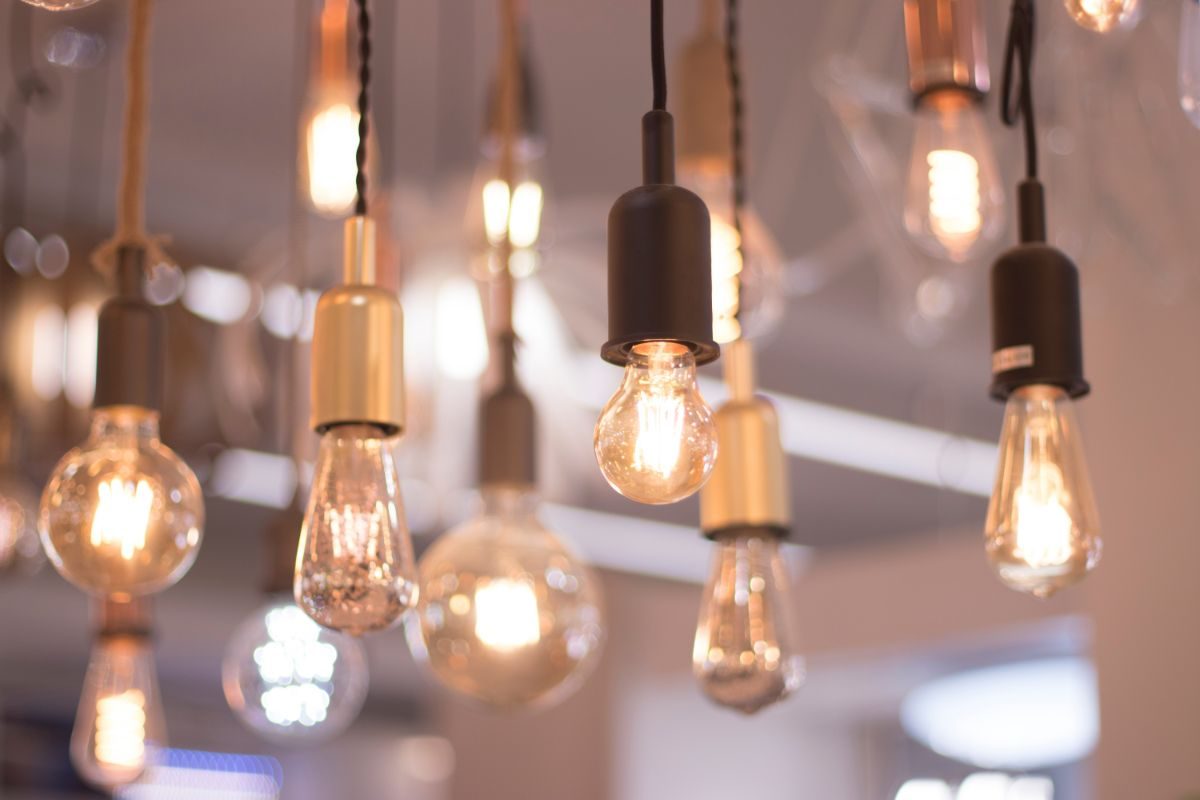 lampadine appese