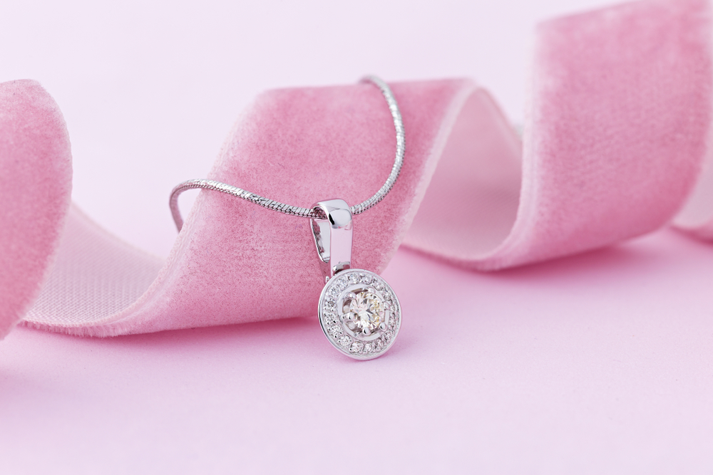 Gioielli Diamond con catena in oro bianco