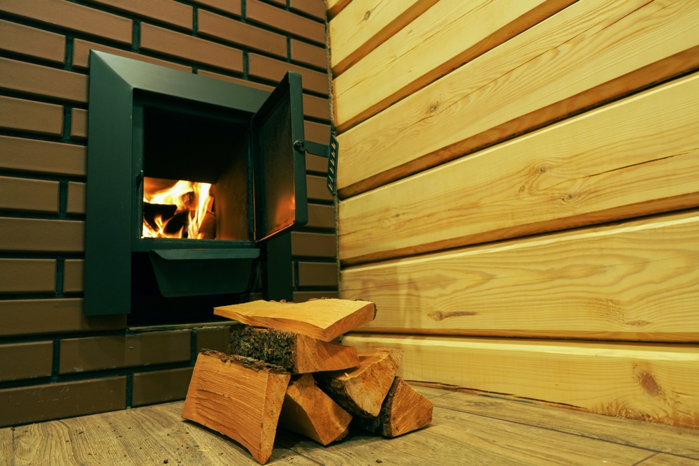 Caldaia country di bassi di legno