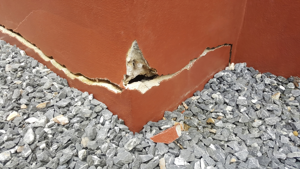 Crack Crack Foundation Old House