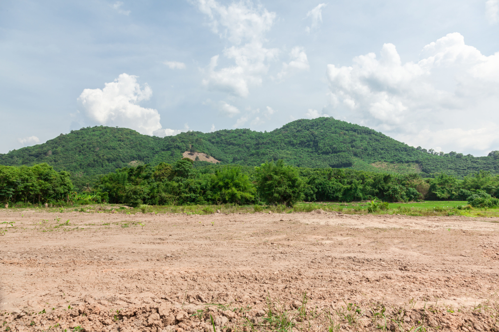 Terreno a rischio di costruzione vuoto rischio naturale 